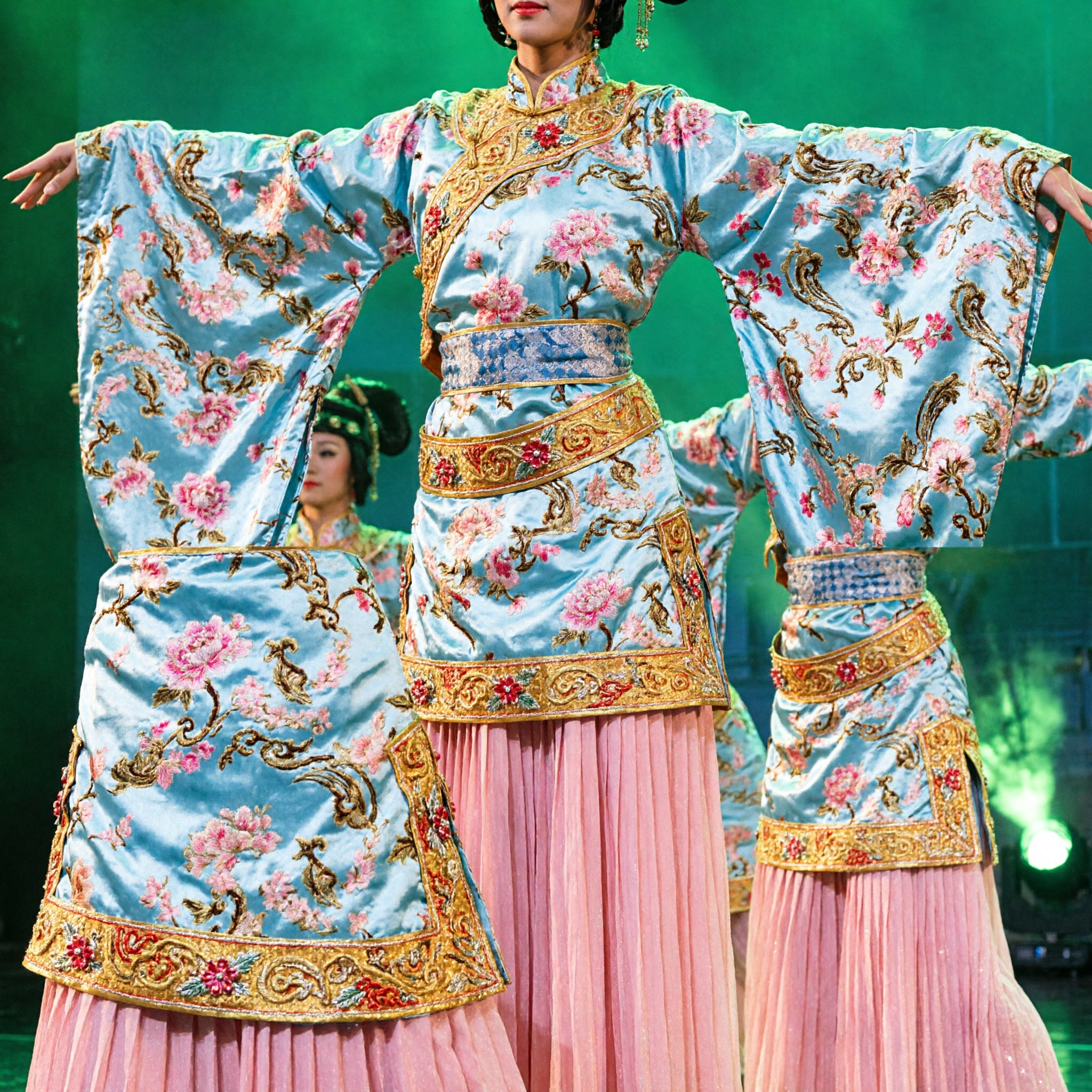 Classical Chinese Dance Costume for Women Traditional Tang Dynasty Palace Lady Hanfu Stage Performance Outfit